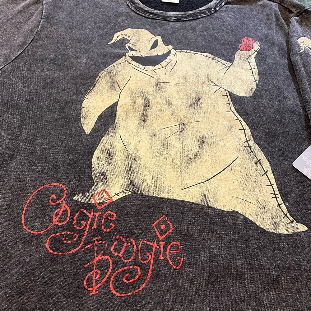BRAND NEW Disney Nightmare Before Christmas Oogie Boogie med weight sweatshirt